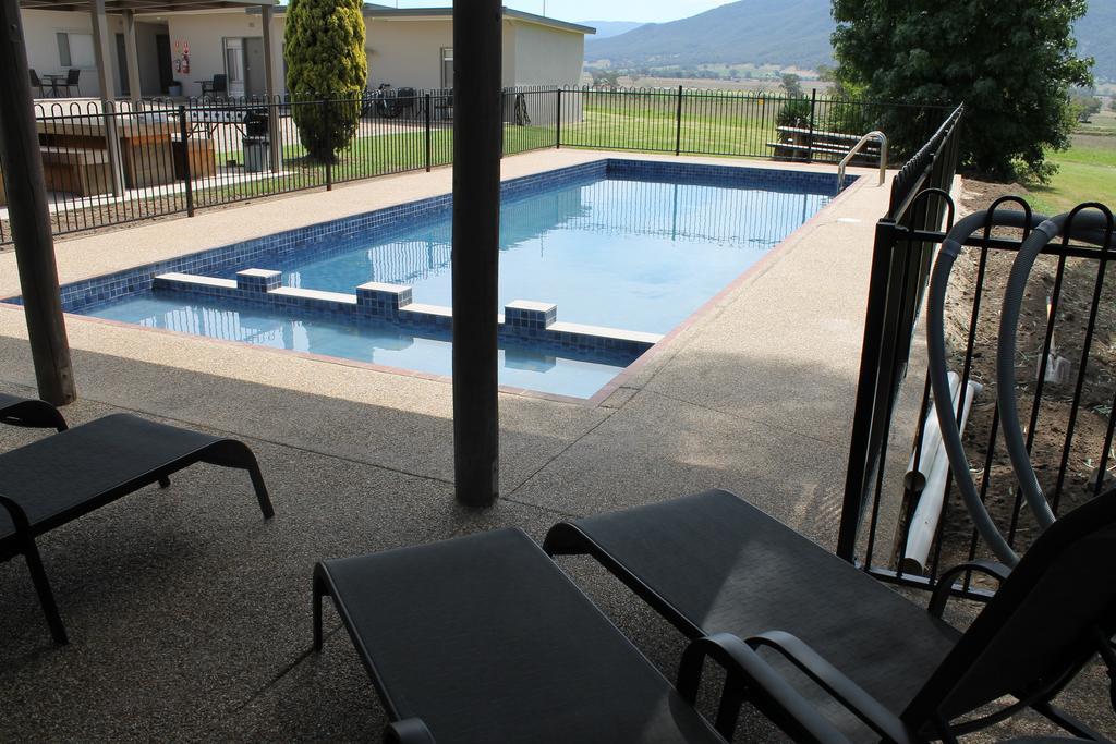 Mountain View Motel Corryong Kültér fotó