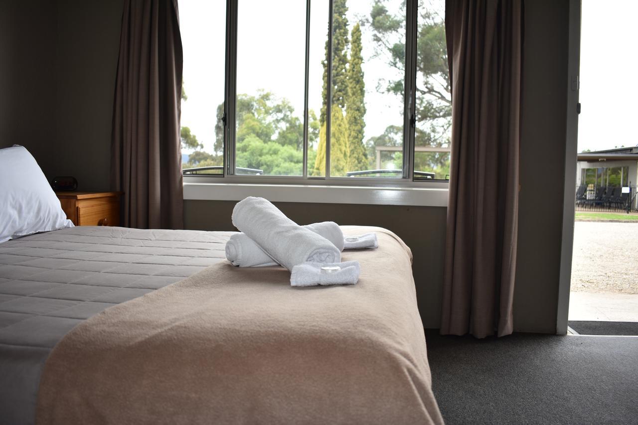 Mountain View Motel Corryong Kültér fotó